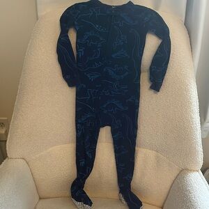 Carters toddler boys used like new Henley dinosaur sleeper